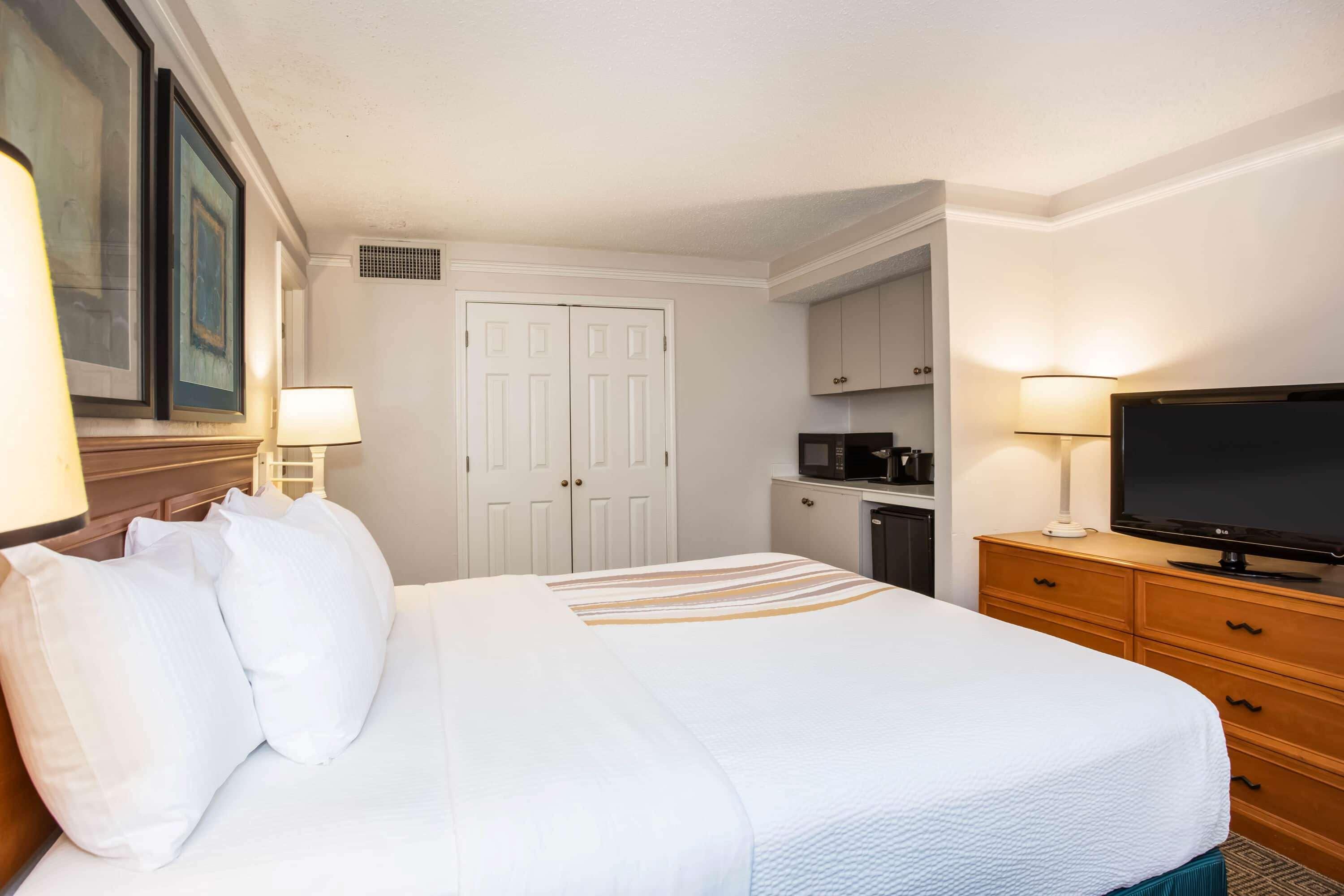 La Quinta Inn by Wyndham Tallahassee North Bagian luar foto