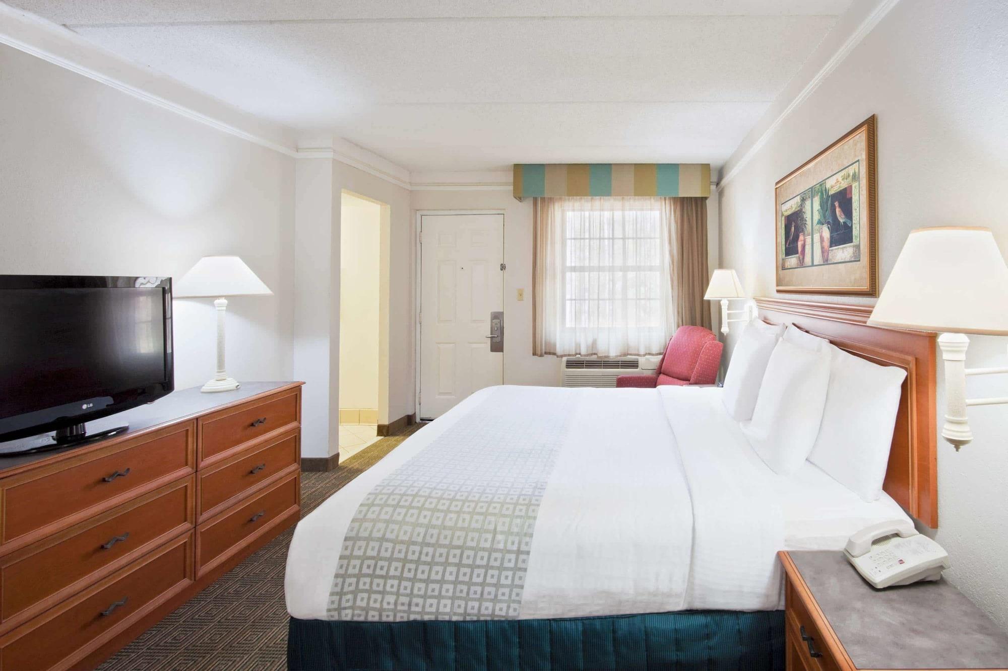 La Quinta Inn by Wyndham Tallahassee North Bagian luar foto