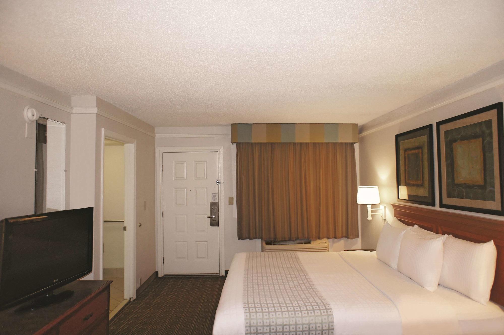 La Quinta Inn by Wyndham Tallahassee North Bagian luar foto